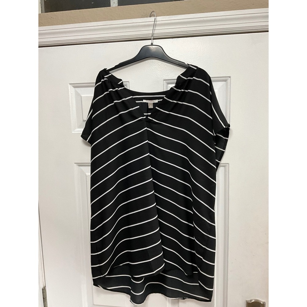 Roz & Ali Womens 3X Black White Striped Split Neck Short Sleeve Blouse Top